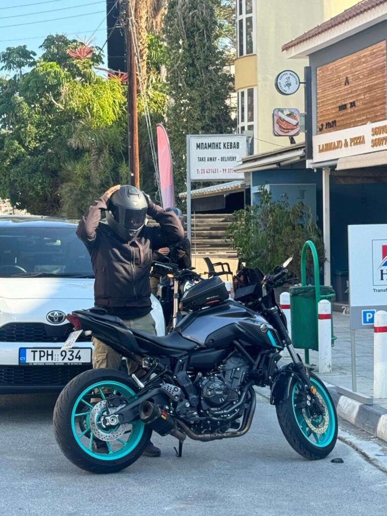 Motothkianema Motorcycle Ride